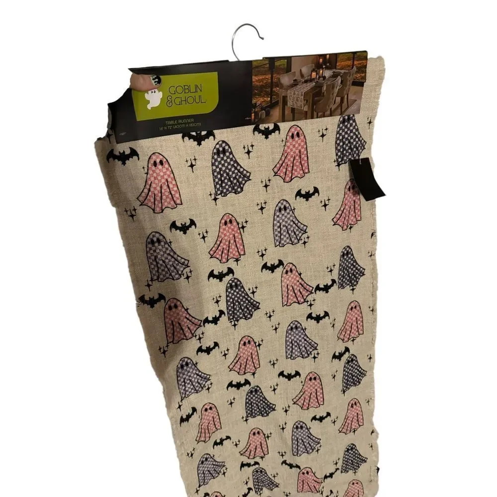 Goblin‎ & Ghoul Ghost Table Runner